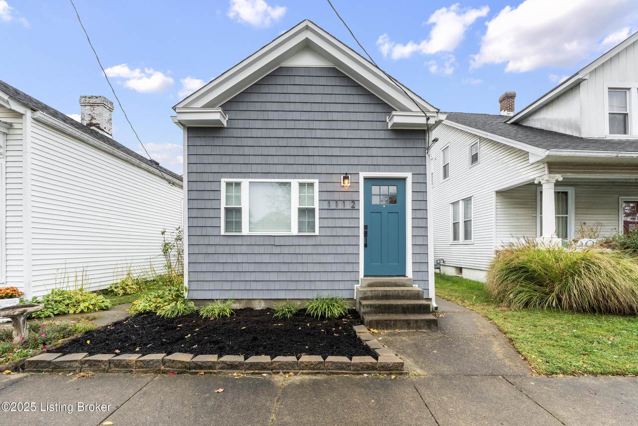 1112 Burnett Ave - Photo 1