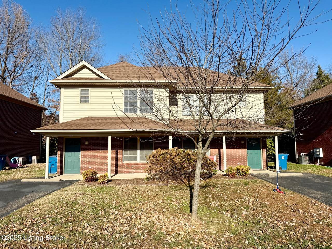 1001 Somerset Ct - Photo 1