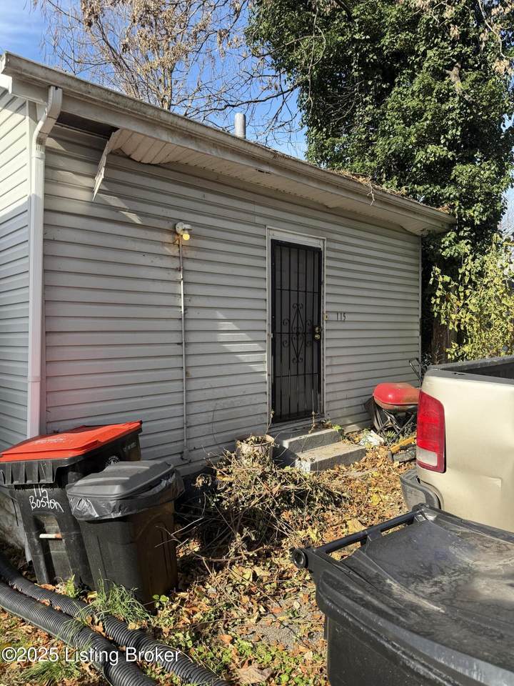 https://bt-photos.global.ssl.fastly.net/louisville/1280_boomver_1_1704520-2.jpg
