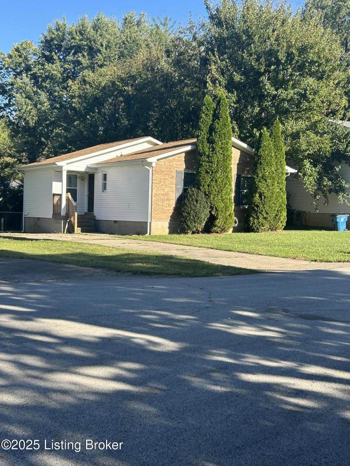 5209 Fisherman Ct - Photo 1