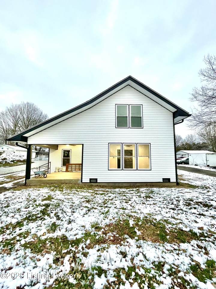 144 Main St - Photo 1