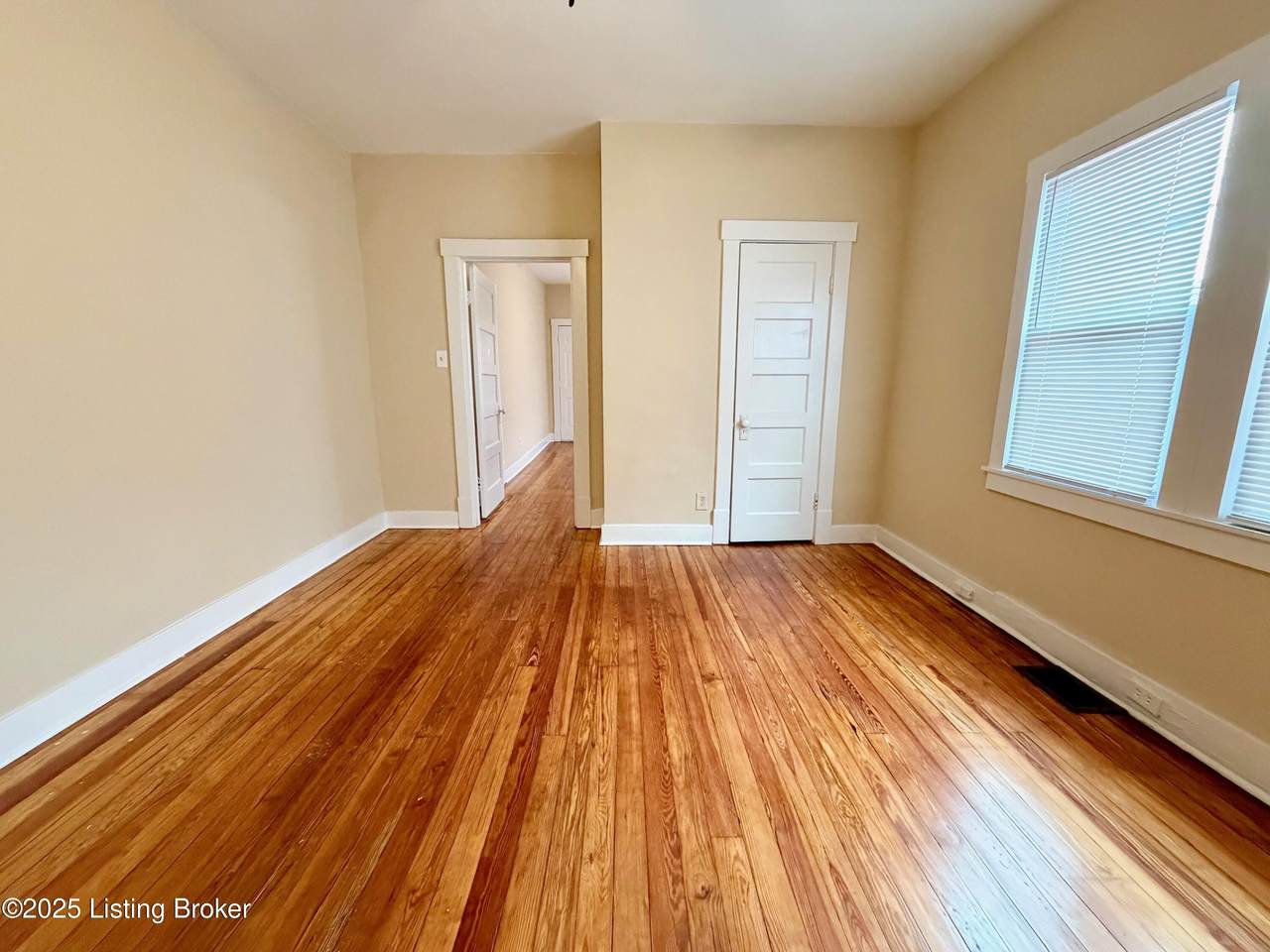 https://bt-photos.global.ssl.fastly.net/louisville/1280_boomver_1_1704949-2.jpg