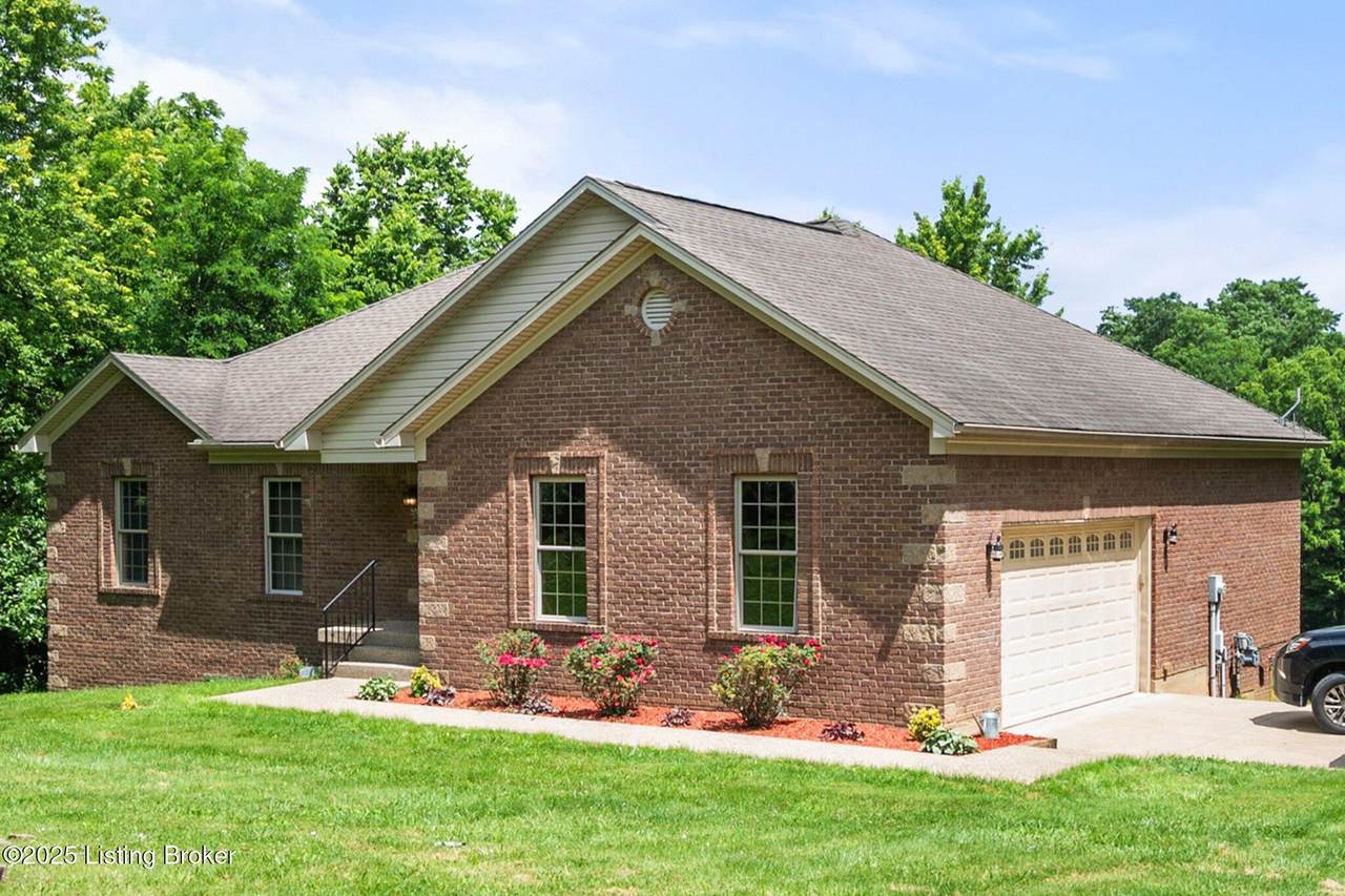 1126 Lagrange Rd - Photo 1