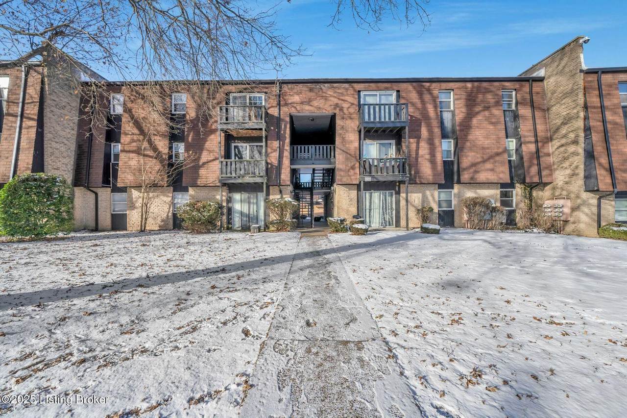 3502 Lodge Ln - Photo 1