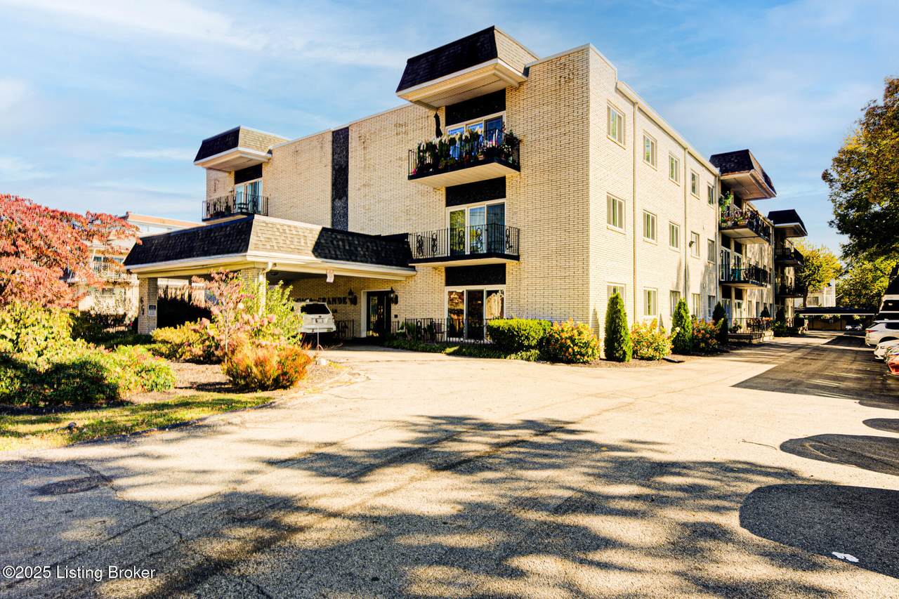 161 Thierman Ln - Photo 1