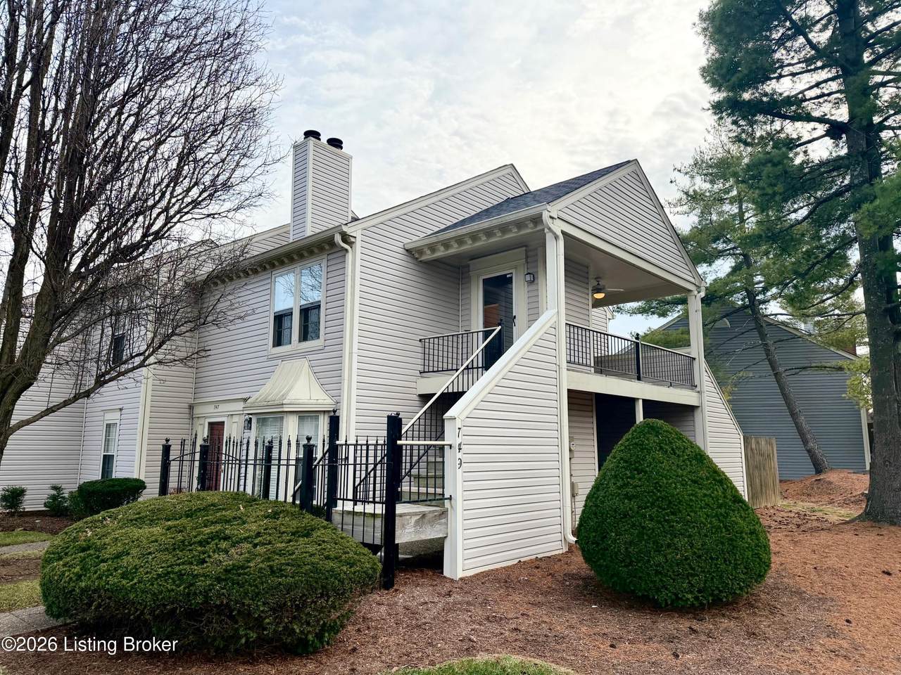 749 Yorkwood Pl - Photo 1