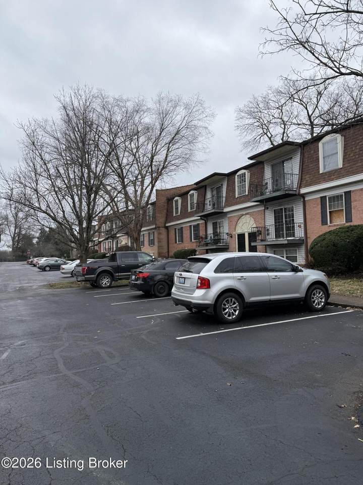 303 Chanel Ct Ct - Photo 1