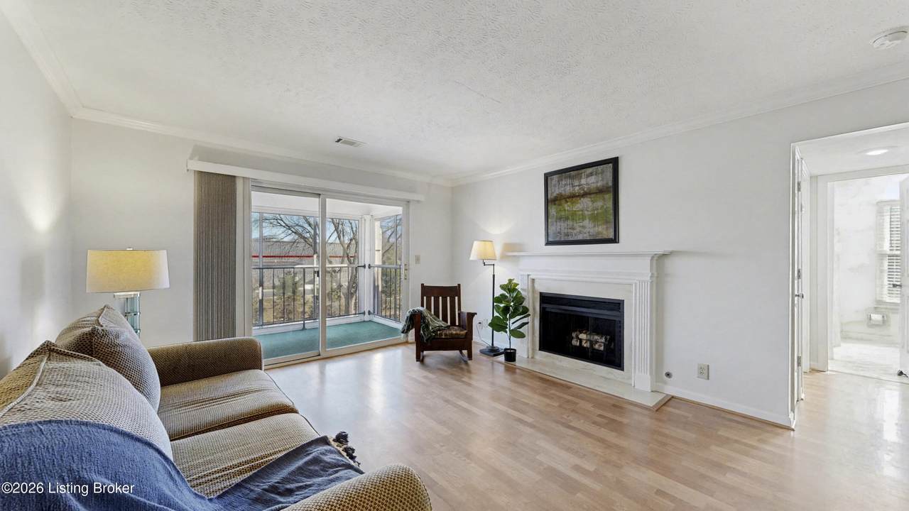 1109 Donard Park Ave - Photo 1