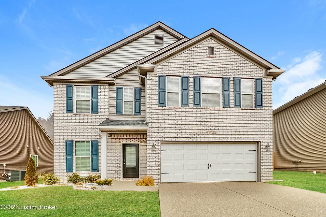 8426 Gateway Run Rd - Photo 1