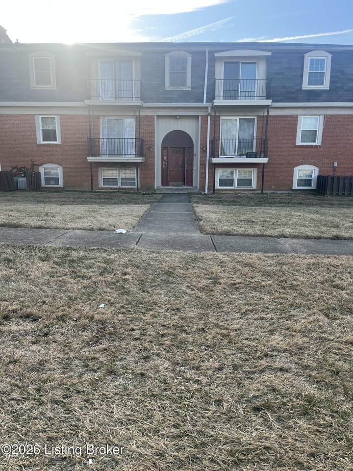 8714 Bayberry Pl - Photo 1