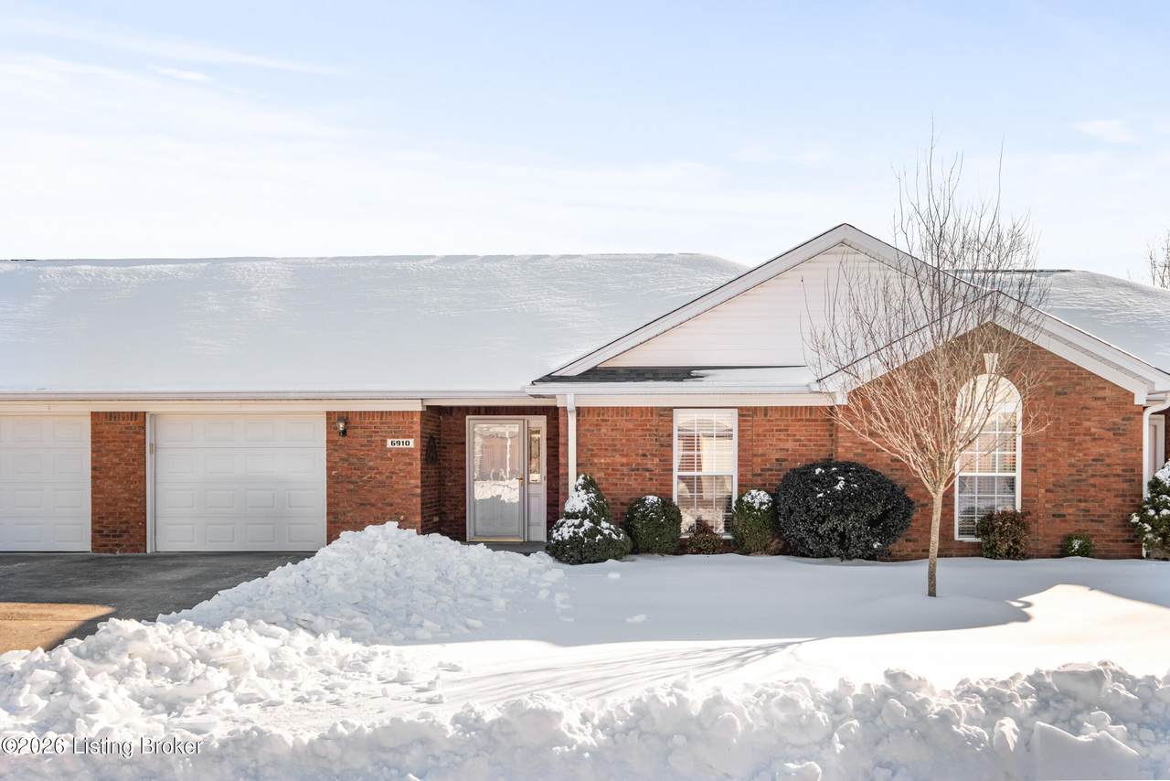 6910 Janes Farm Dr - Photo 1