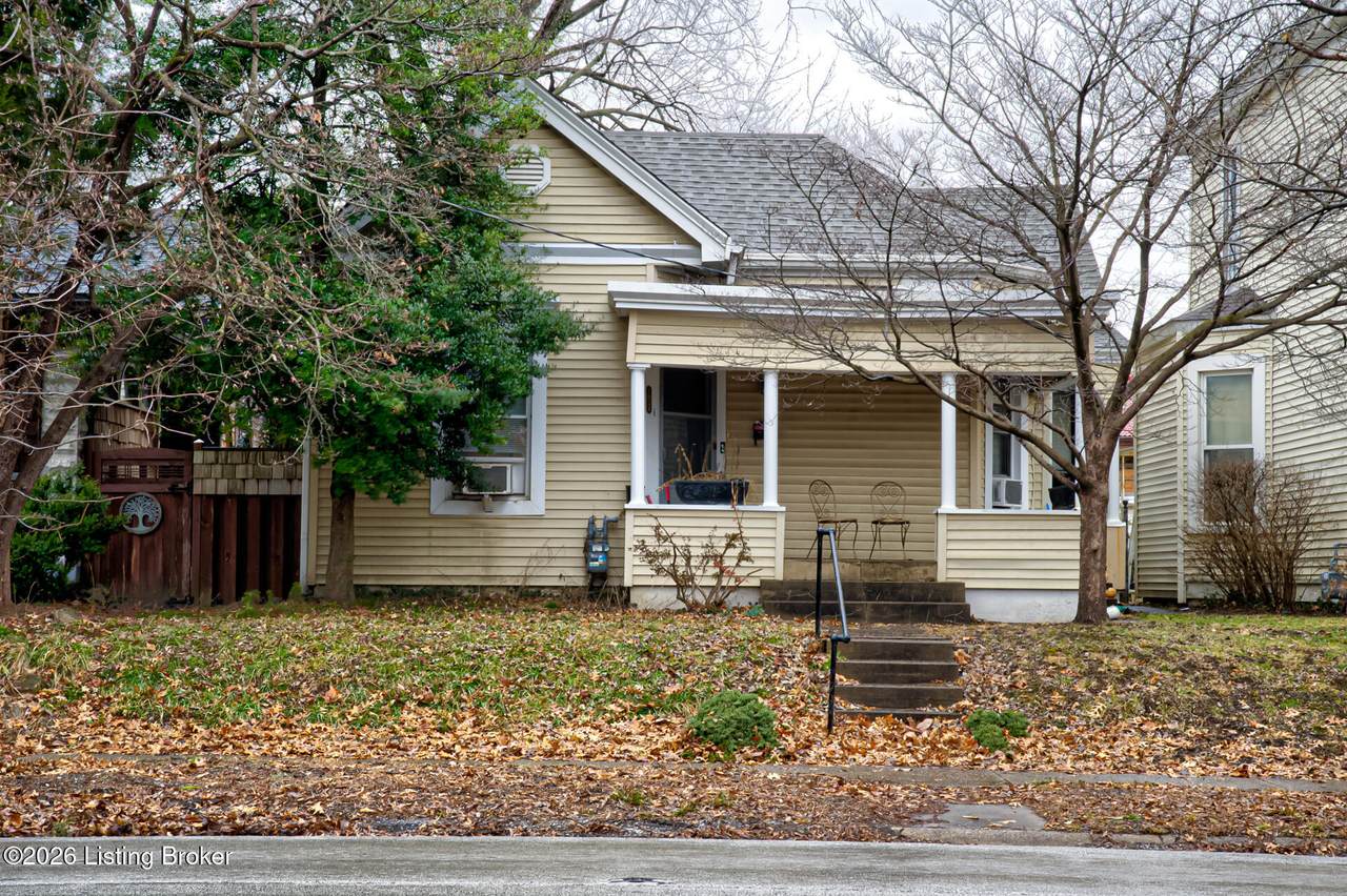 1821 Eastern Pkwy - Photo 1