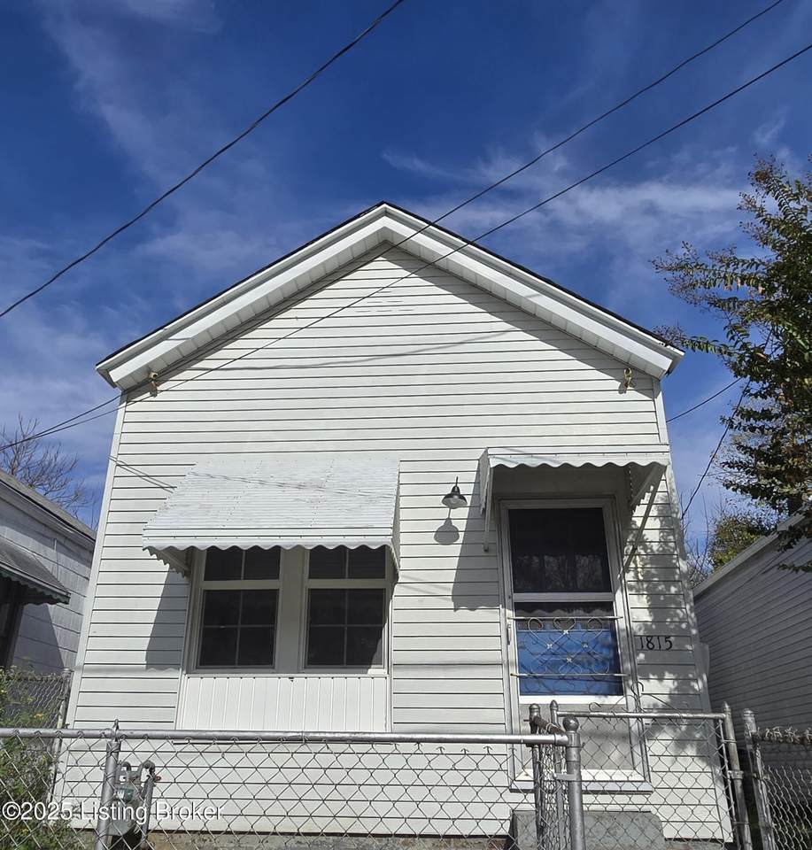 1815 Owen St - Photo 1
