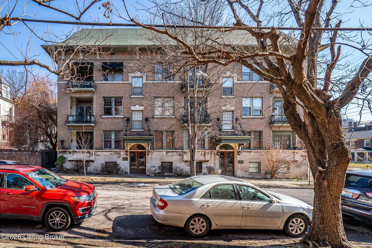 1483 Saint James Ct - Photo 1