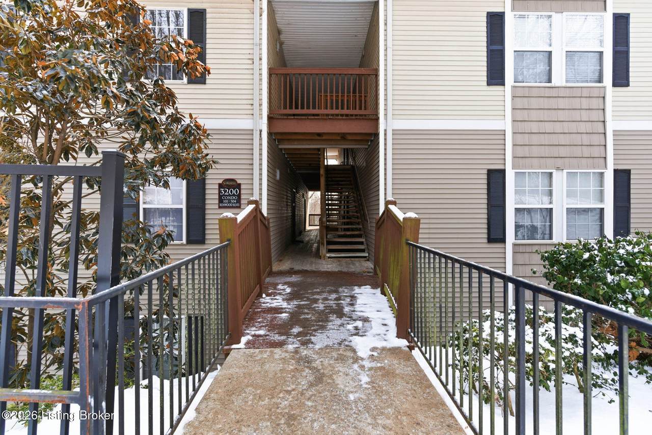 3200 Renwood Blvd - Photo 1