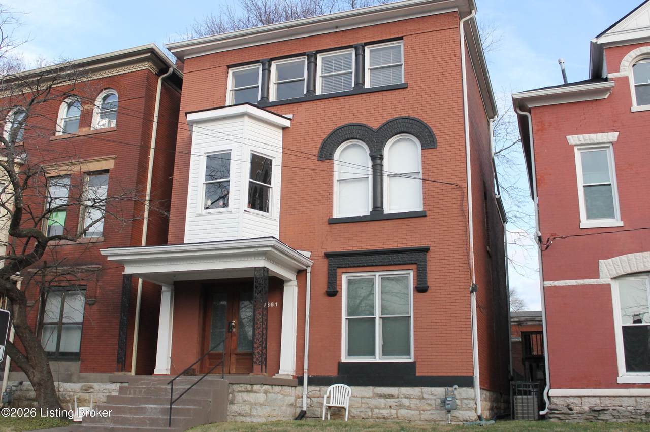 1361 Brook St - Photo 1