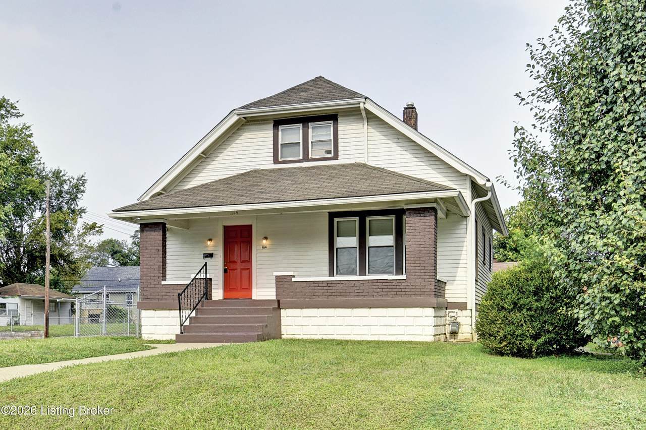 1114 Cecil Ave - Photo 1