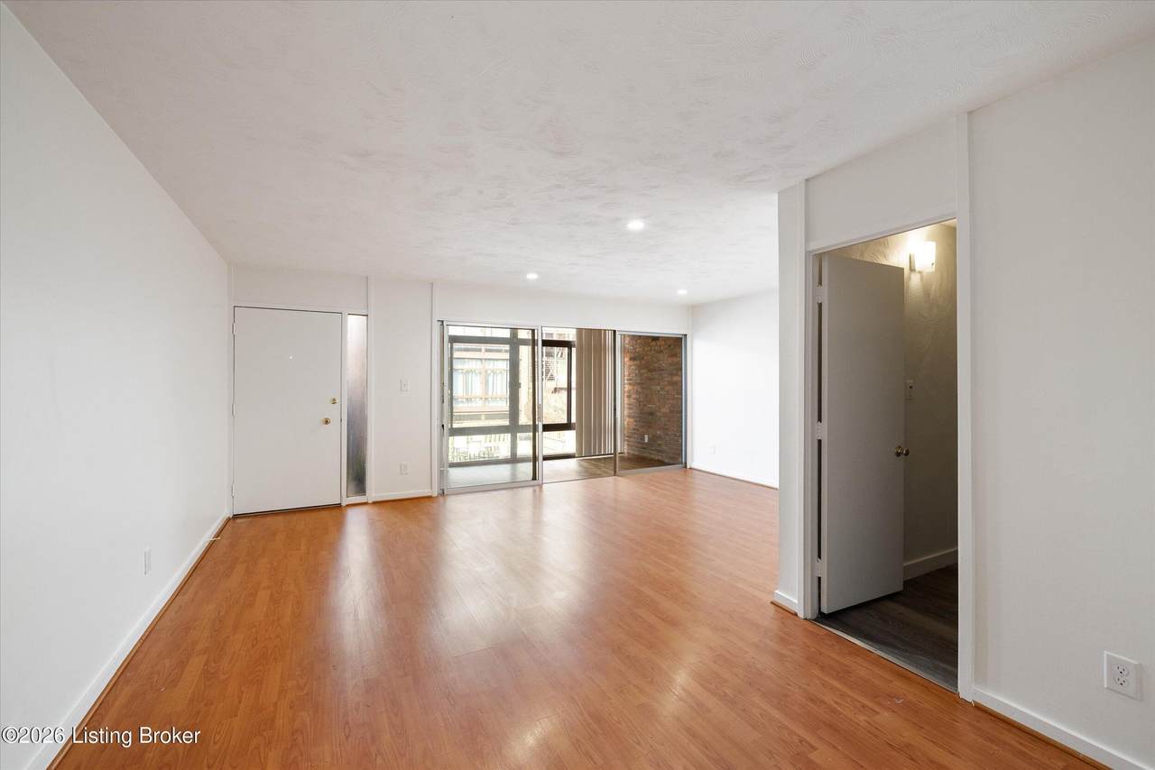 1040 Cherokee Rd - Photo 1