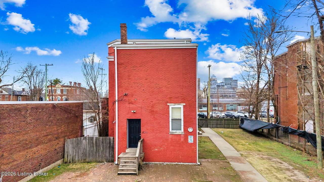 https://bt-photos.global.ssl.fastly.net/louisville/1280_boomver_1_1710516-2.jpg