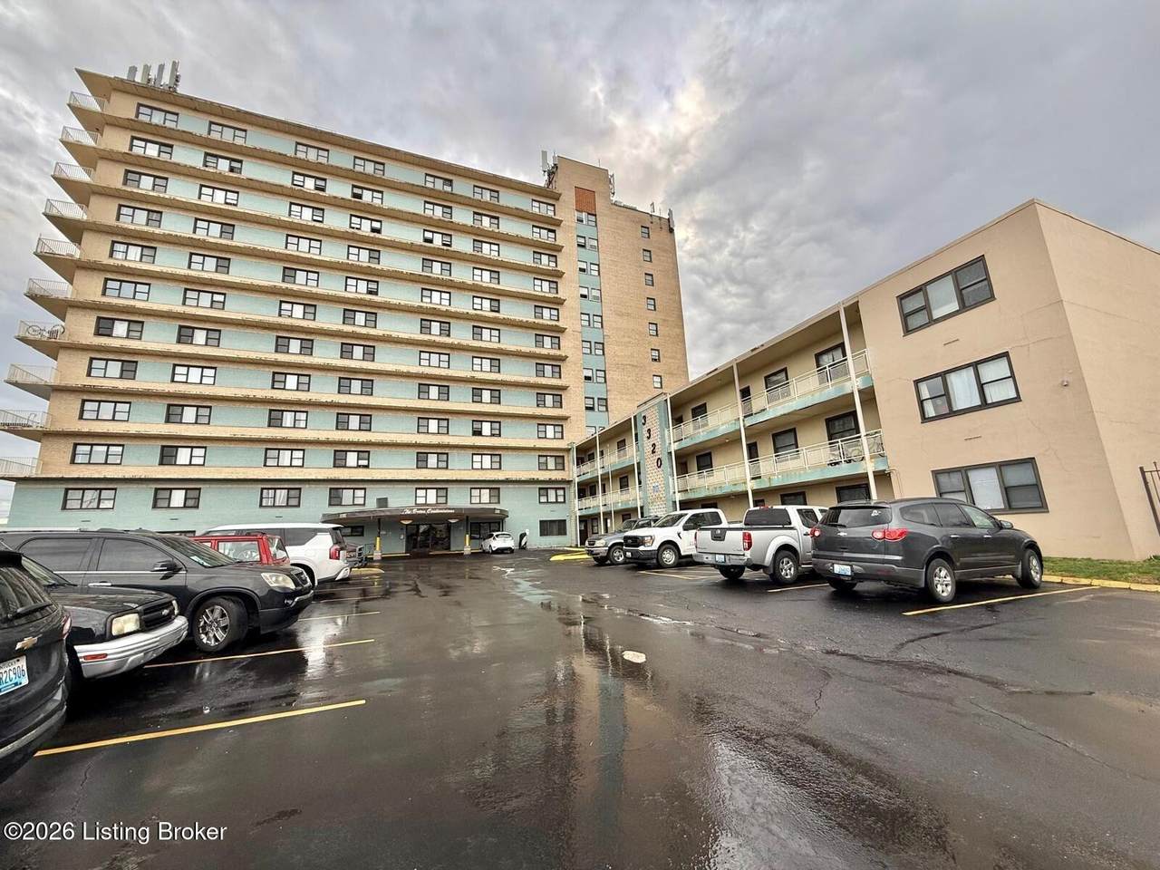 3320 Bardstown Rd - Photo 1