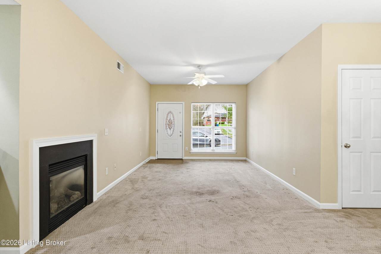 1313 Washington St - Photo 1