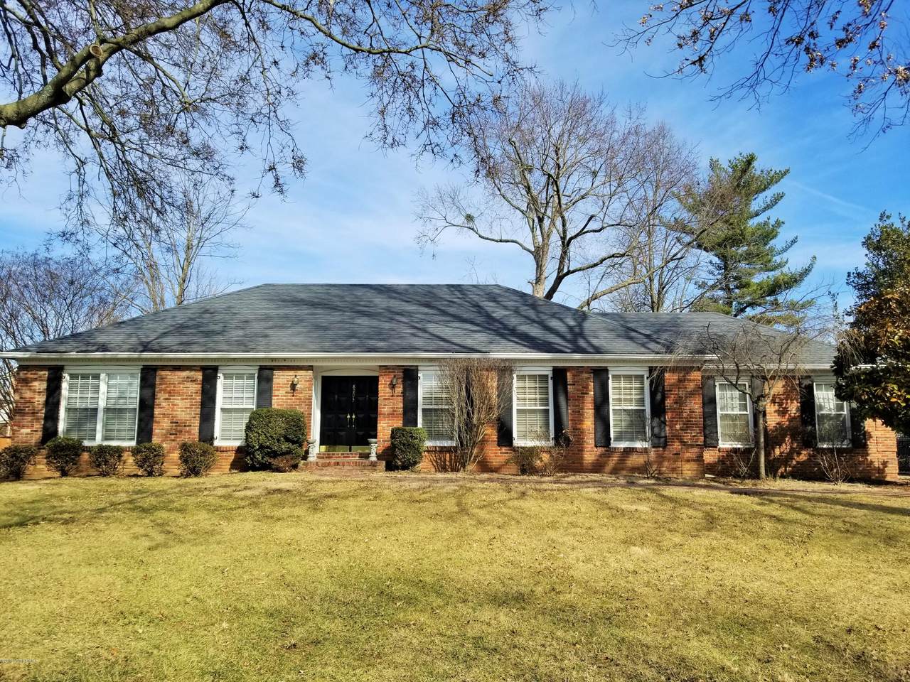 8203 Camberley Dr - Photo 1