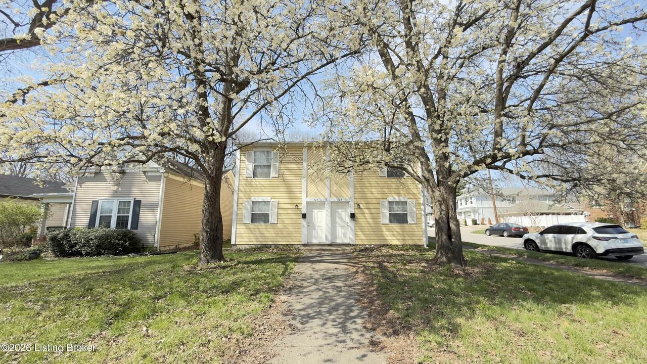 729 Court Ave - Photo 1