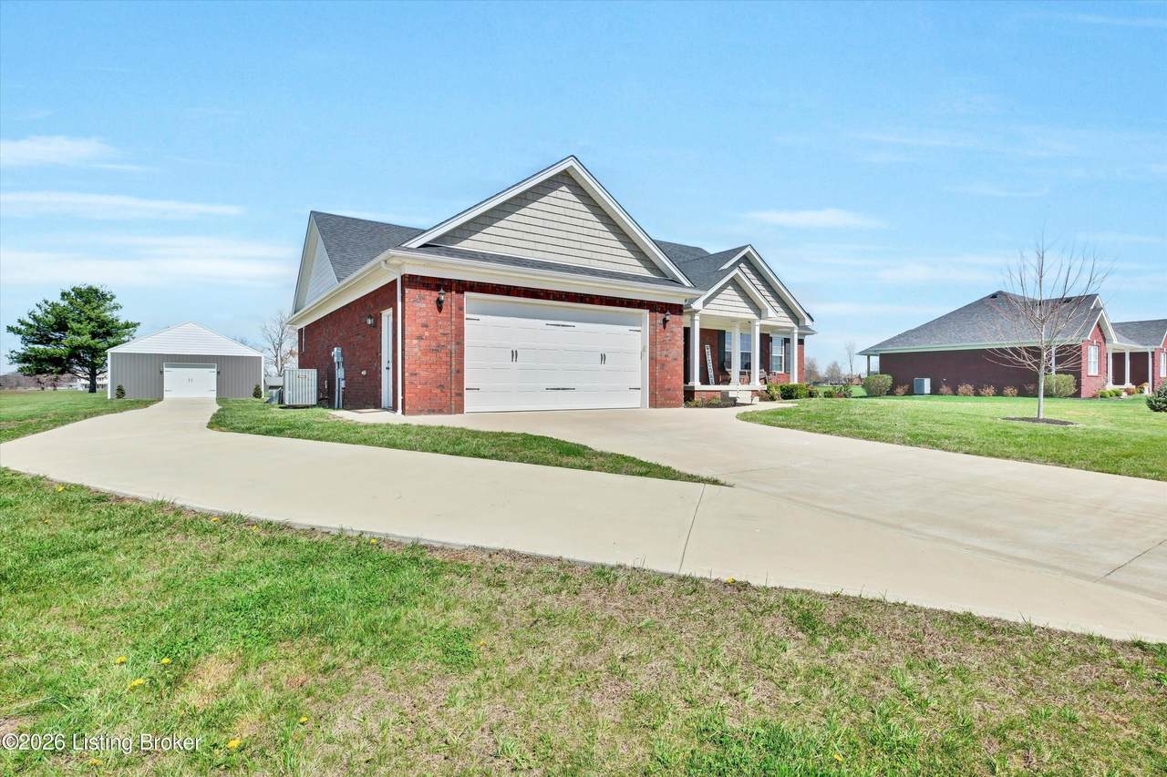 https://bt-photos.global.ssl.fastly.net/louisville/1280_boomver_1_1712340-2.jpg