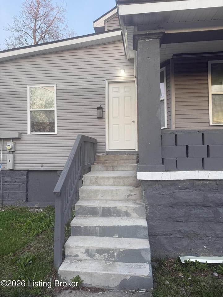 https://bt-photos.global.ssl.fastly.net/louisville/1280_boomver_1_1712560-2.jpg