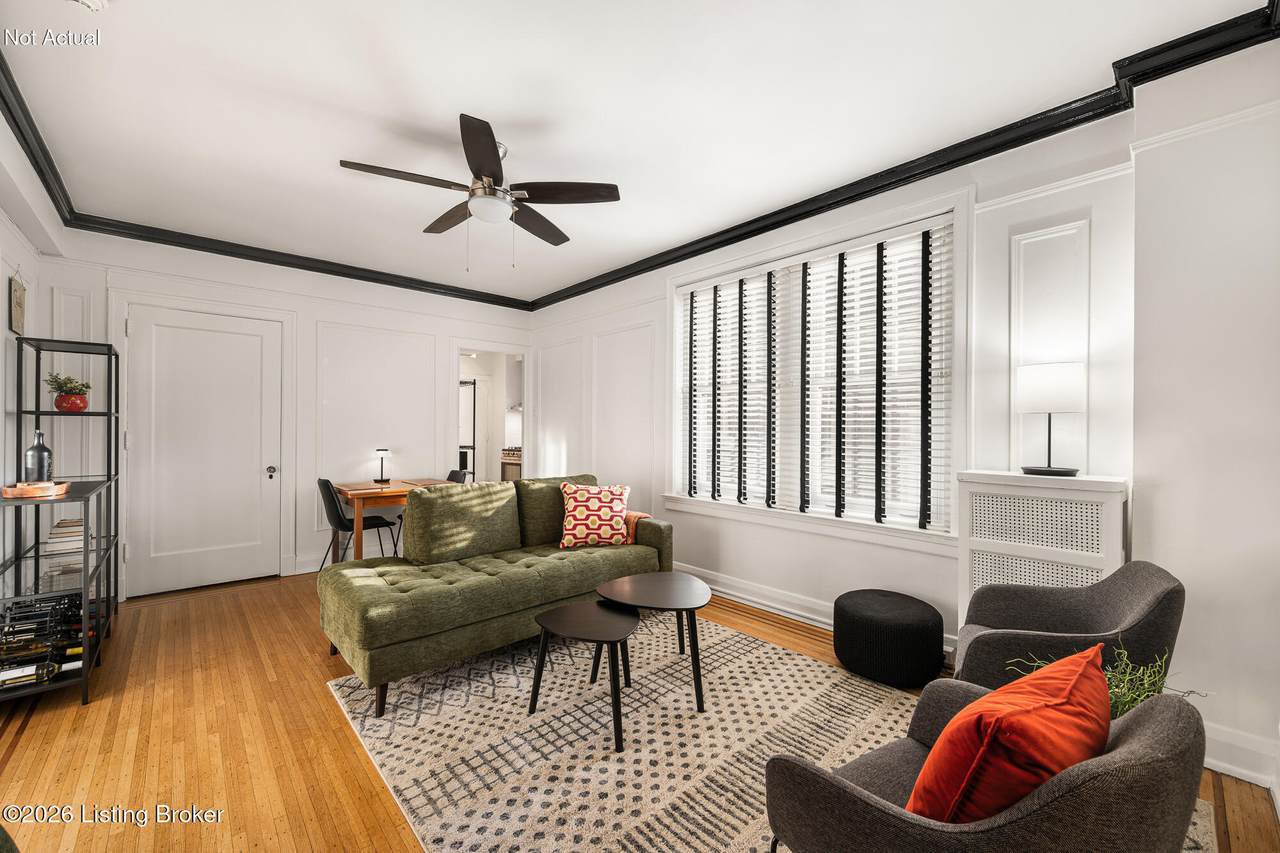 1412 Willow Ave - Photo 1