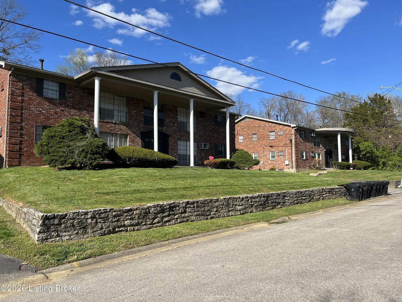 https://bt-photos.global.ssl.fastly.net/louisville/1280_boomver_1_1713261-2.jpg