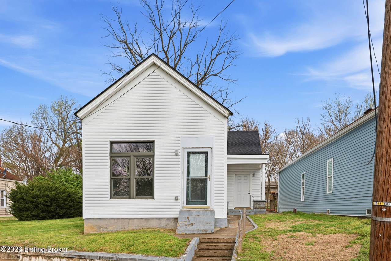 2715 Northwestern Pkwy - Photo 1