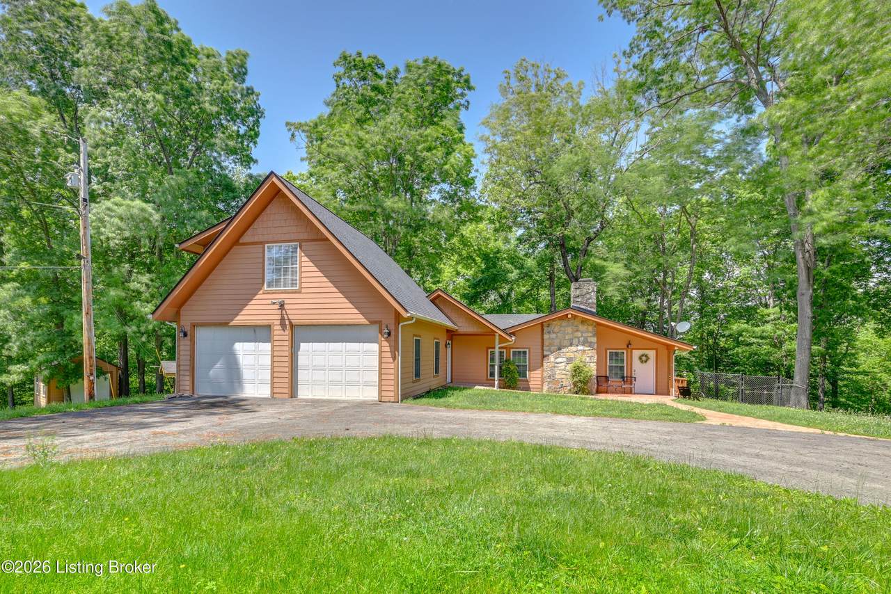 403 Wyandotte Rd - Photo 1
