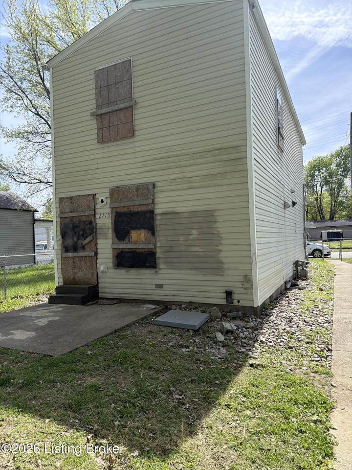 https://bt-photos.global.ssl.fastly.net/louisville/1280_boomver_1_1713831-2.jpg