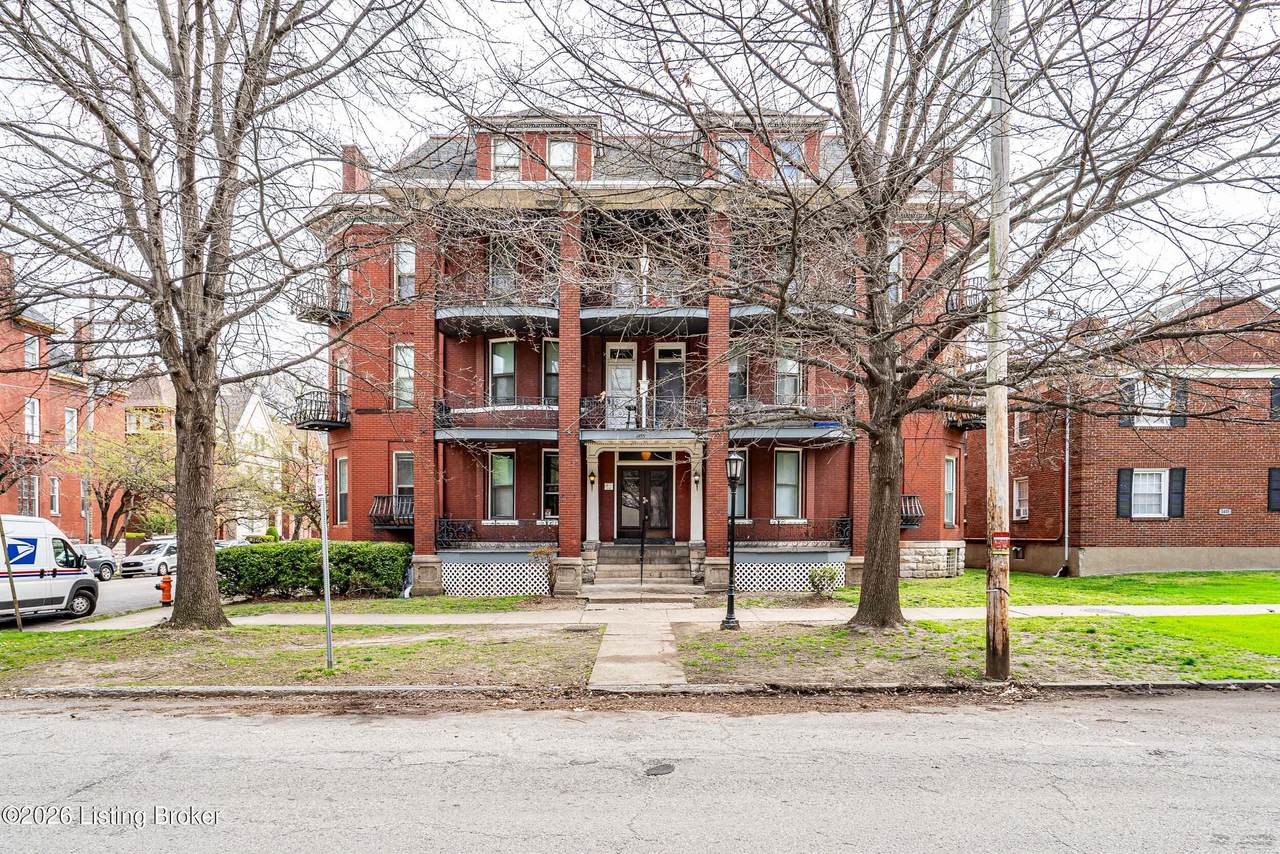 1453 3rd St - Photo 1
