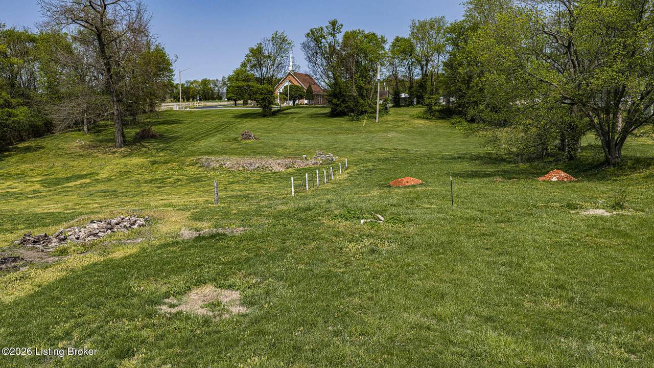 104 Cooke St - Photo 1