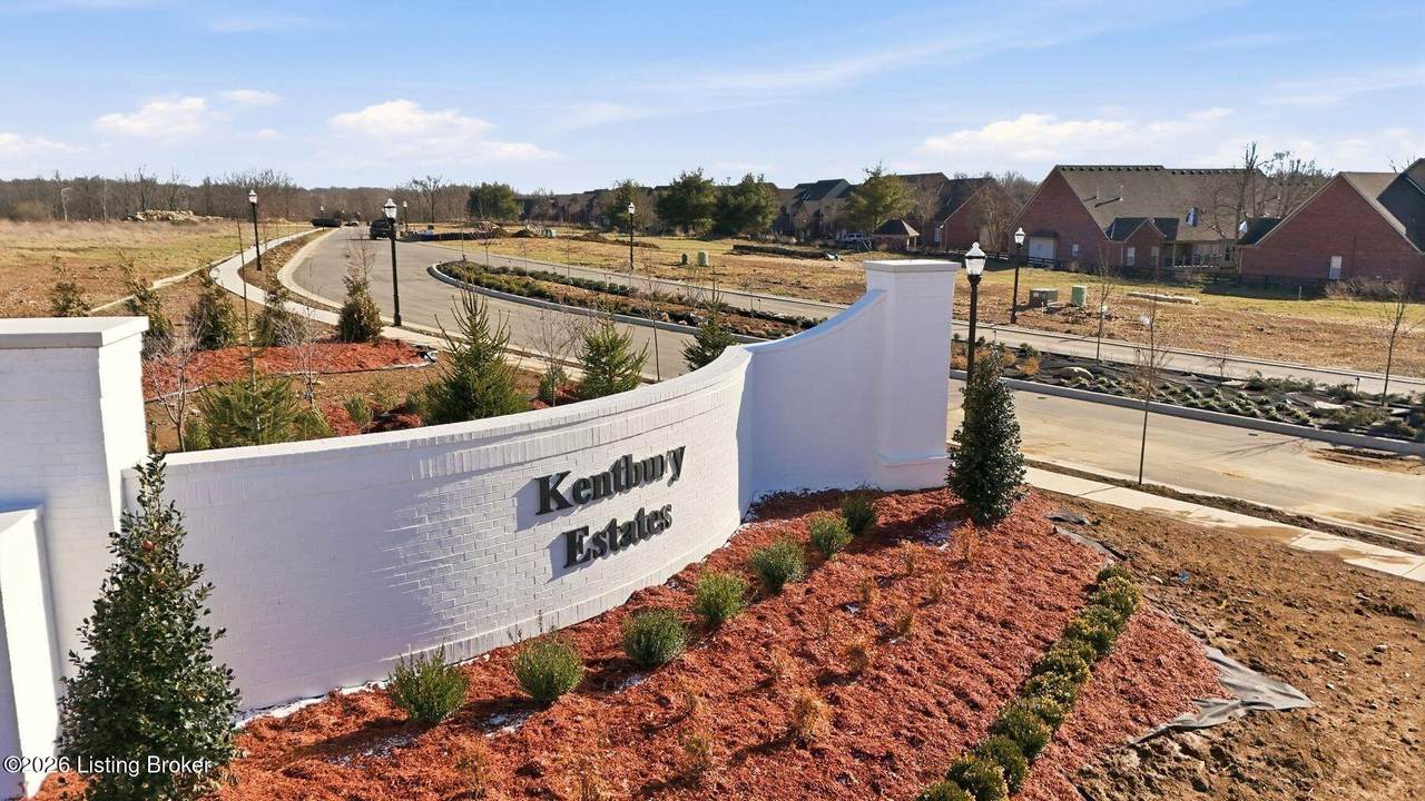 28 Littlecote Ln - Photo 1
