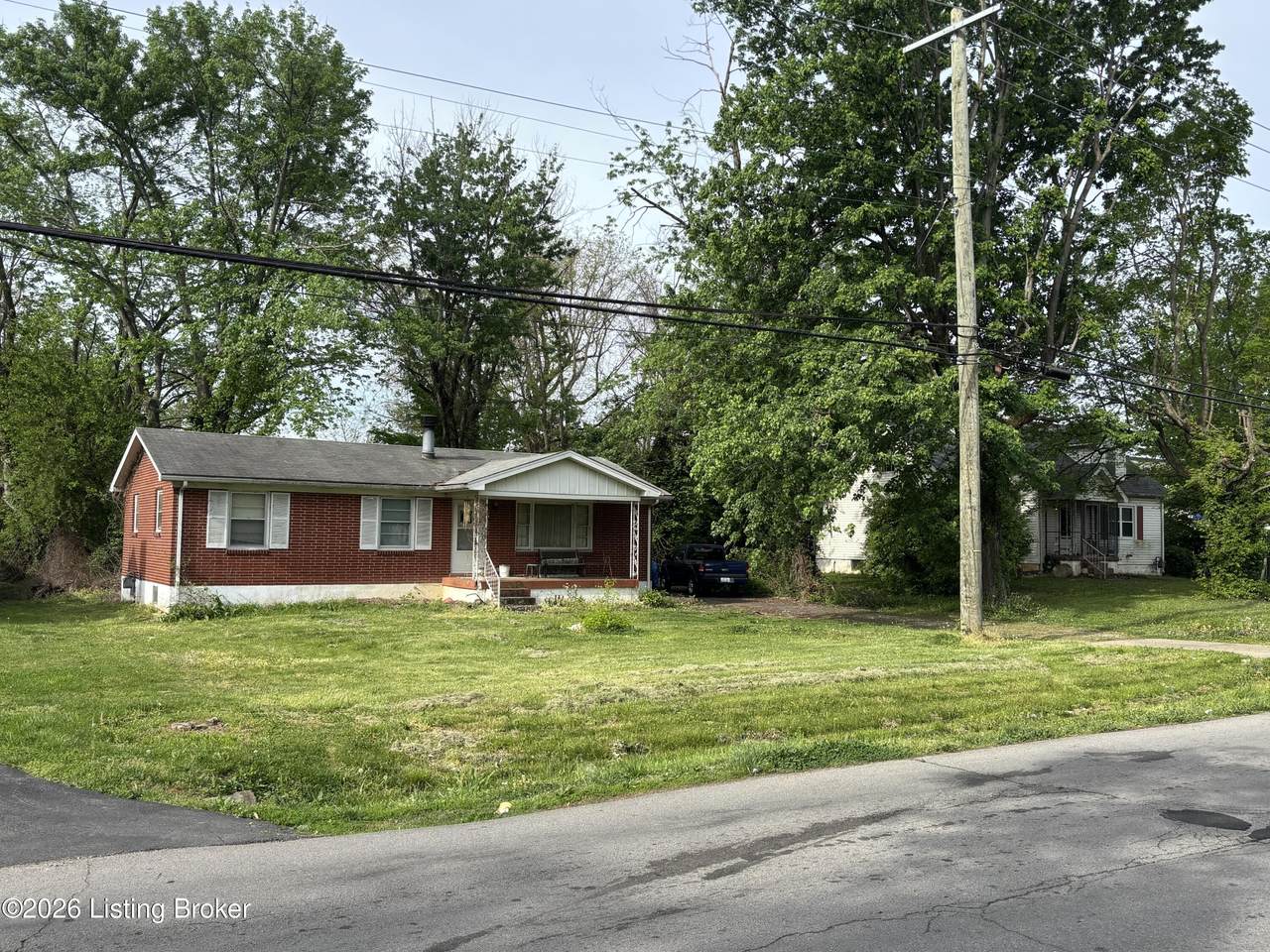 https://bt-photos.global.ssl.fastly.net/louisville/1280_boomver_1_1714697-2.jpg