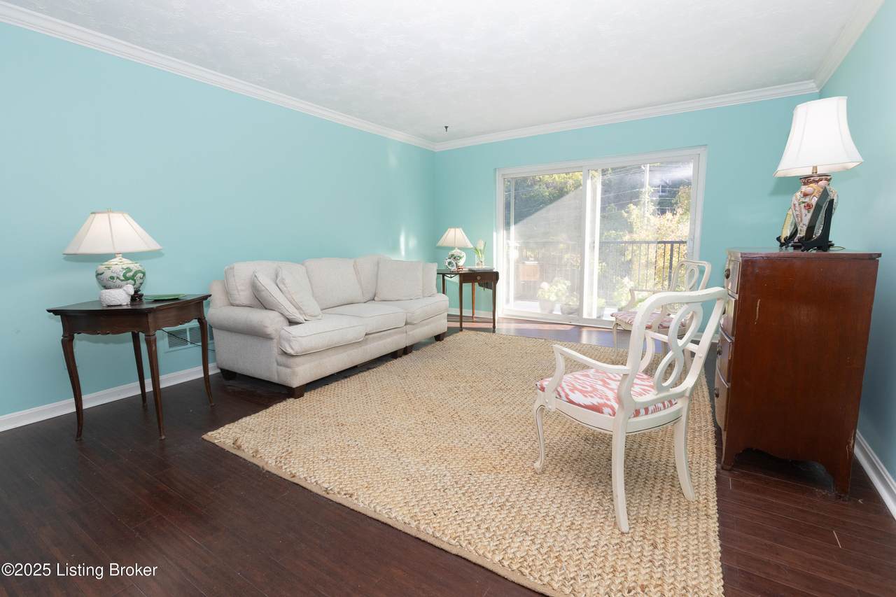 740 Zorn Ave - Photo 1