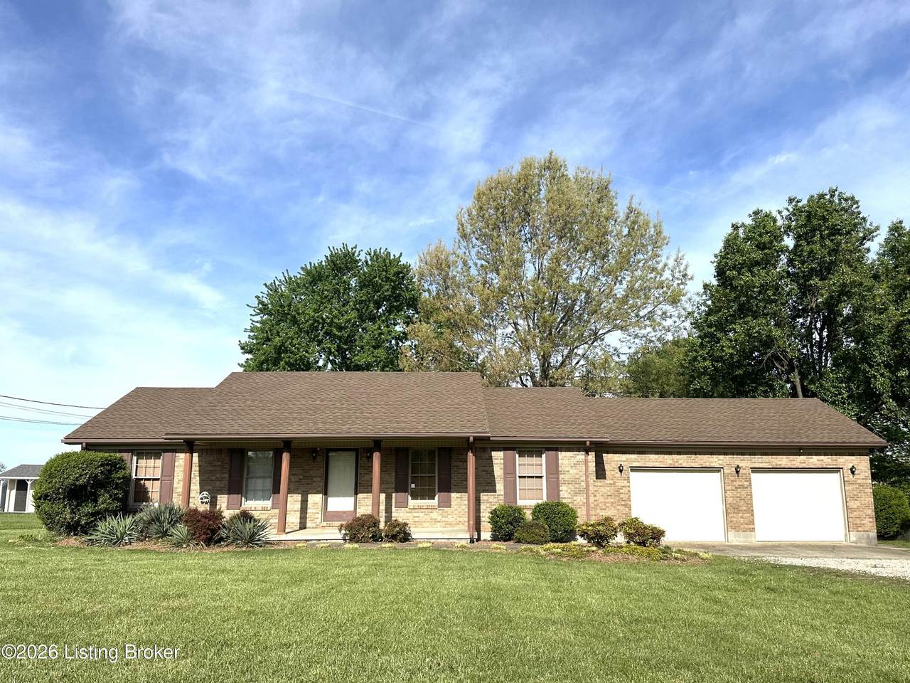 1028 Farmaway Dr - Photo 1