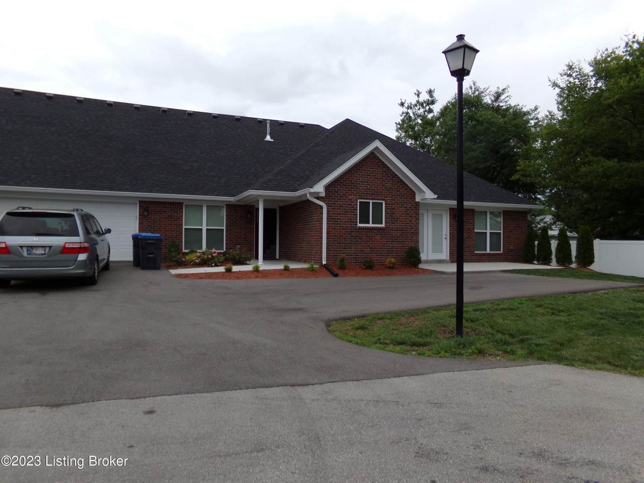 7635 Eagle Landing Way - Photo 1