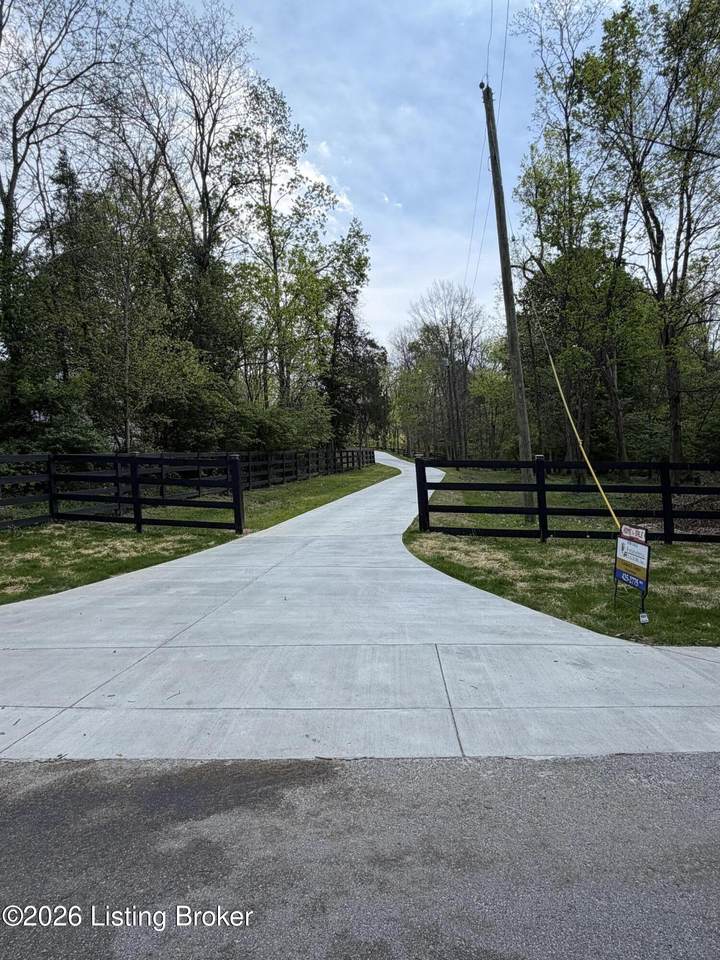https://bt-photos.global.ssl.fastly.net/louisville/1280_boomver_1_1714952-2.jpg
