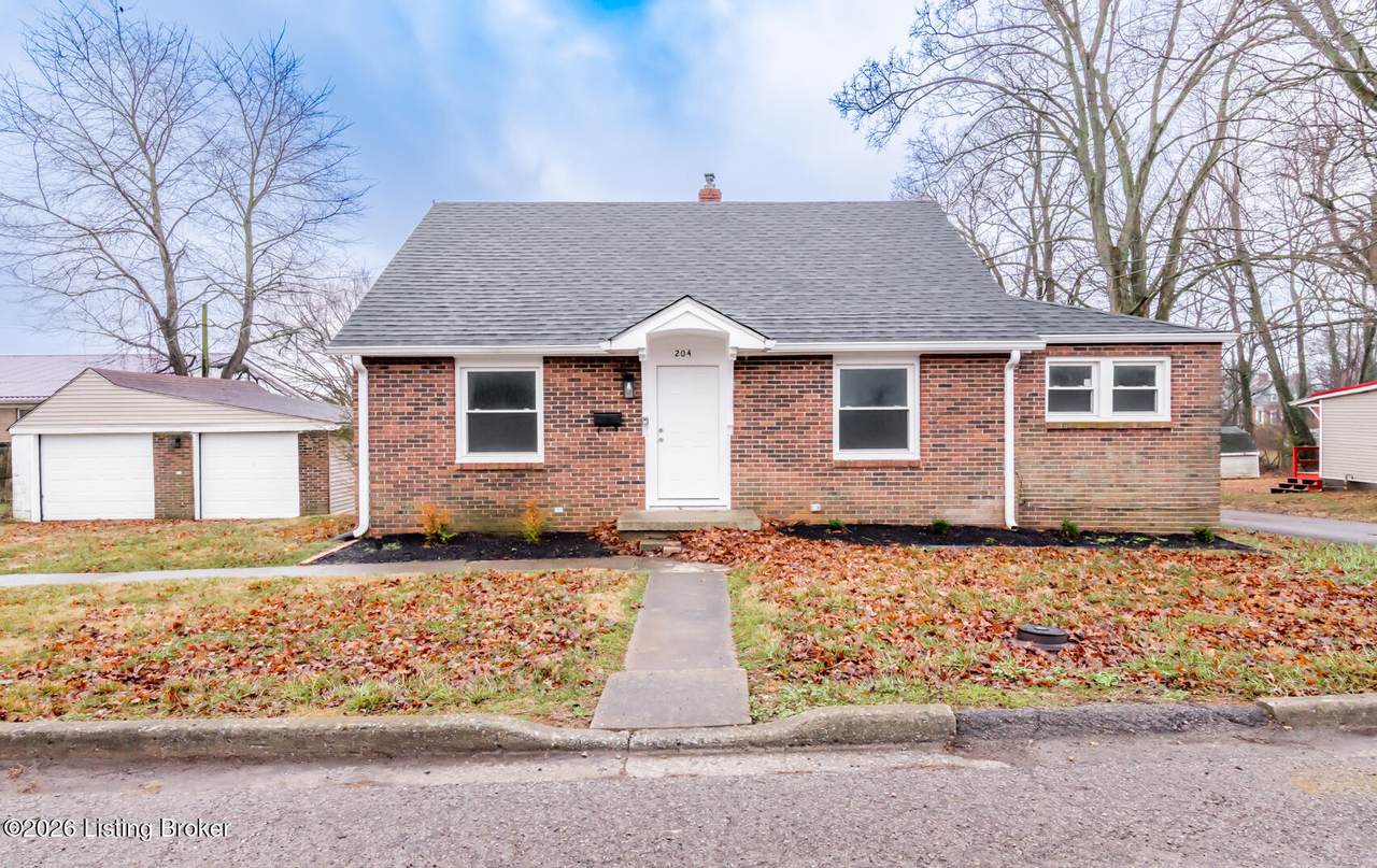 204 Warfield St - Photo 1