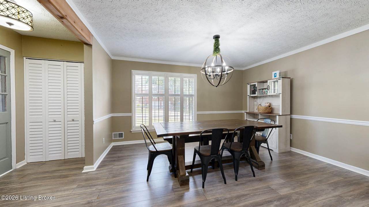 https://bt-photos.global.ssl.fastly.net/louisville/1280_boomver_1_1715366-2.jpg