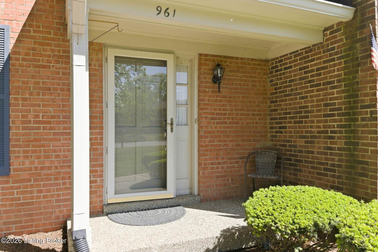 https://bt-photos.global.ssl.fastly.net/louisville/1280_boomver_1_1715417-2.jpg