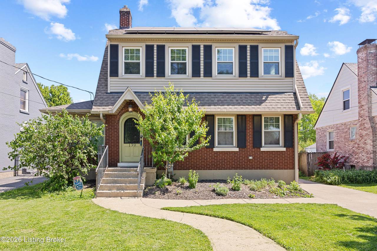 139 Crestmoor Ave - Photo 1