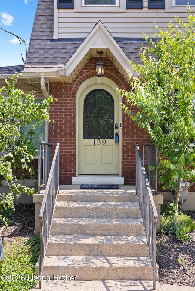 https://bt-photos.global.ssl.fastly.net/louisville/1280_boomver_1_1715557-2.jpg