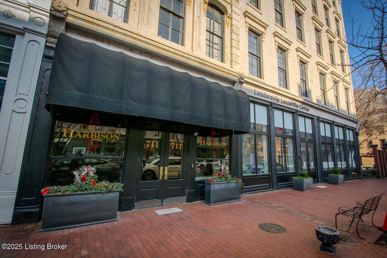 https://bt-photos.global.ssl.fastly.net/louisville/1280_boomver_1_1715684-2.jpg