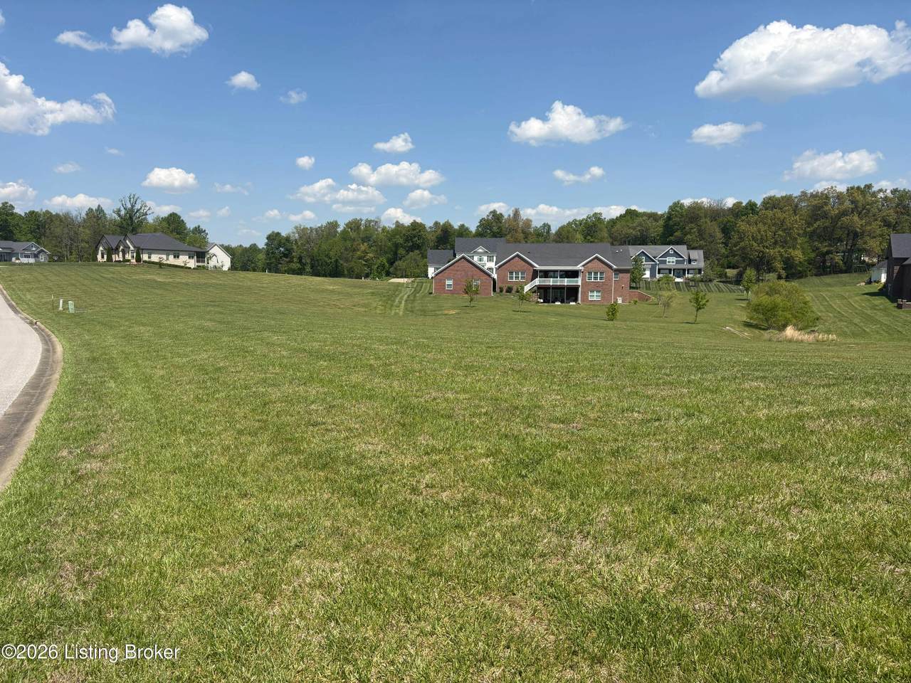 https://bt-photos.global.ssl.fastly.net/louisville/1280_boomver_1_1715764-2.jpg