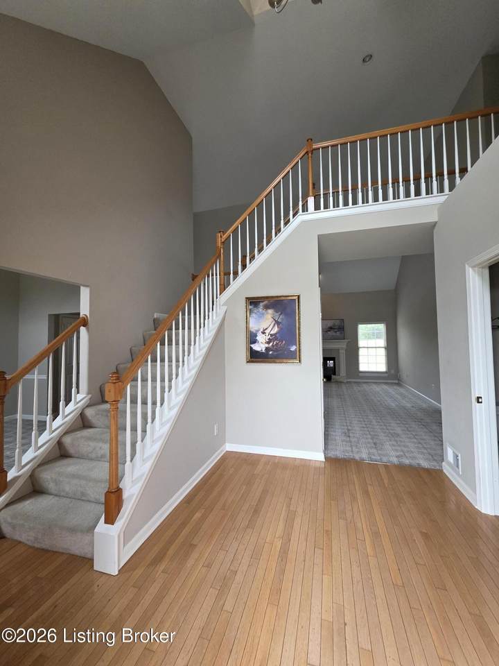 https://bt-photos.global.ssl.fastly.net/louisville/1280_boomver_1_1715954-2.jpg